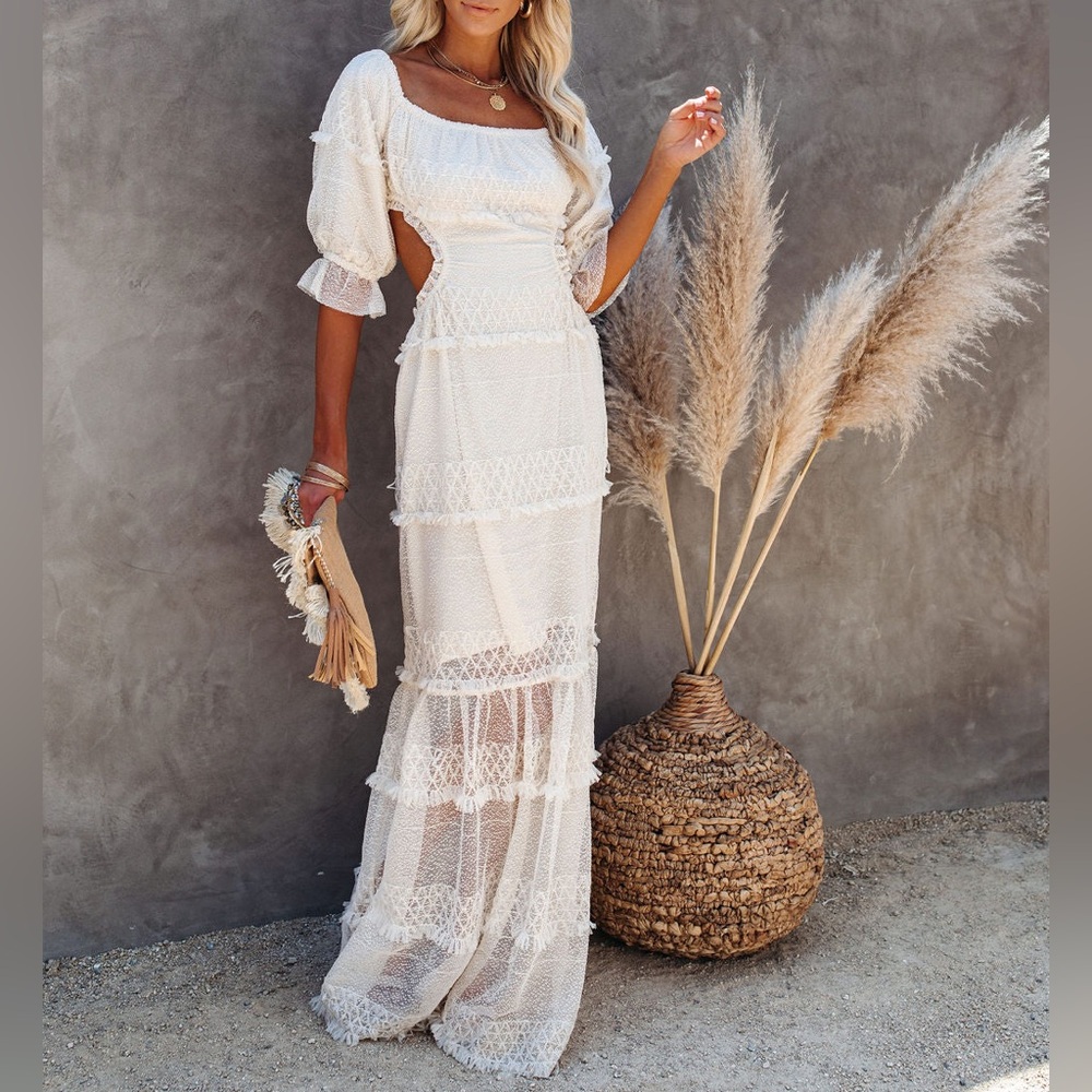 NWT VICI Cream Lace Maxi Dress with Cutout